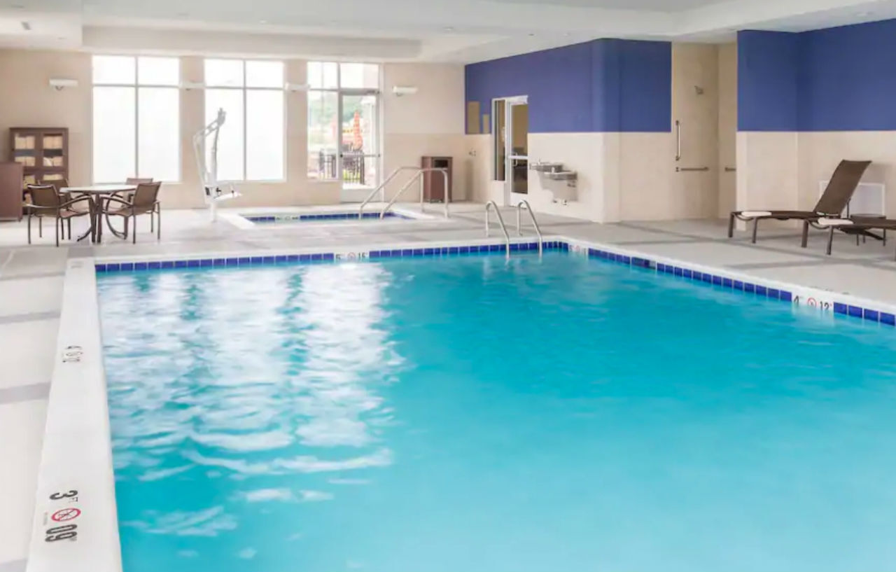 Hyatt Place Canton Lake Cable Eksteriør bilde